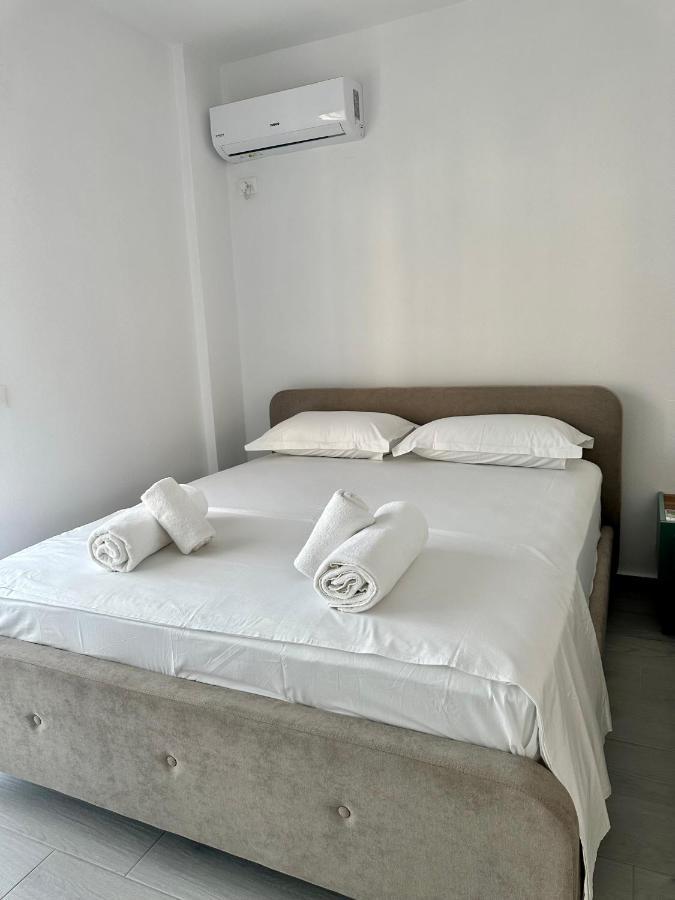 Duka Apartments Sarandë Exterior foto