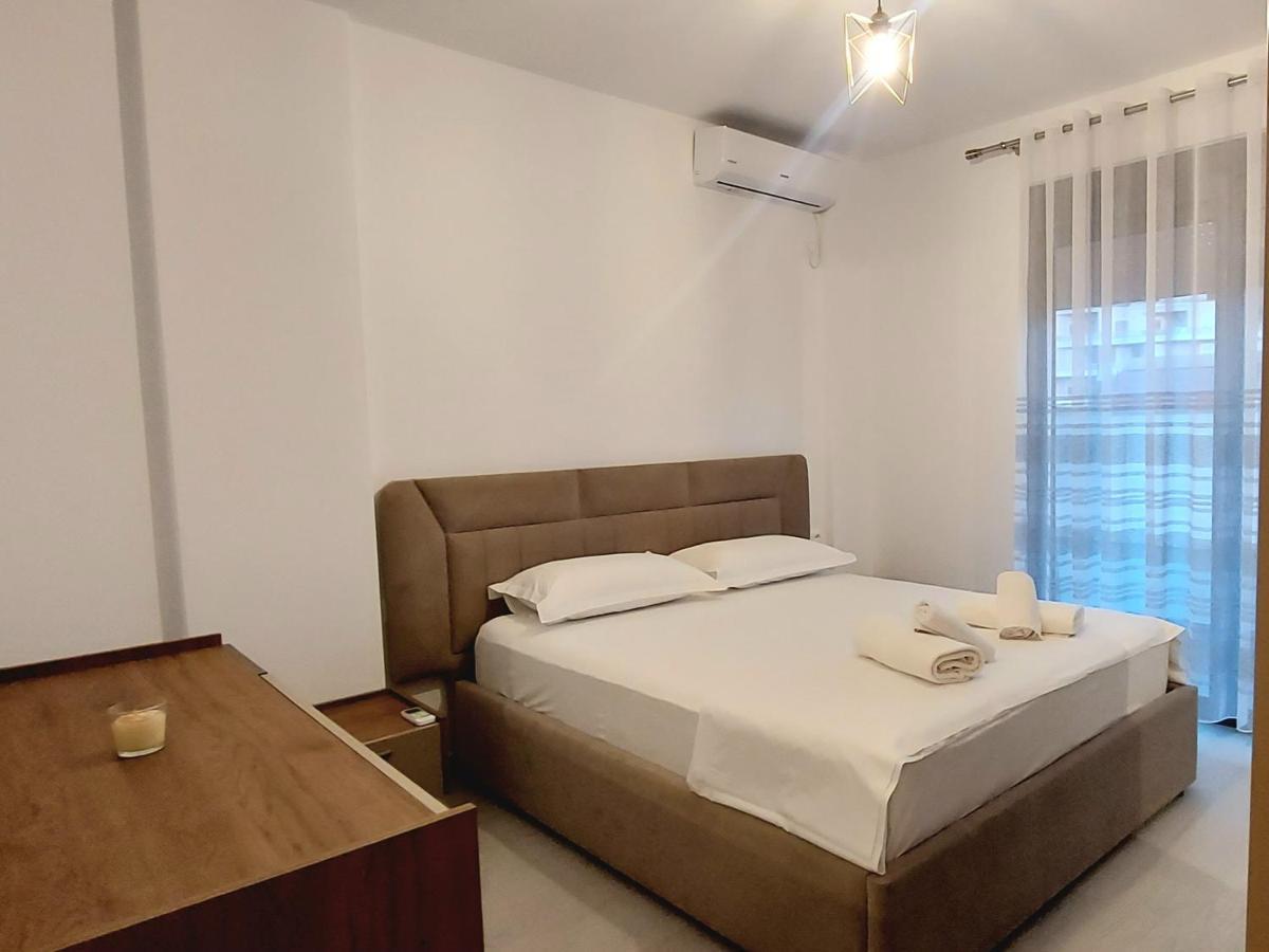 Duka Apartments Sarandë Exterior foto