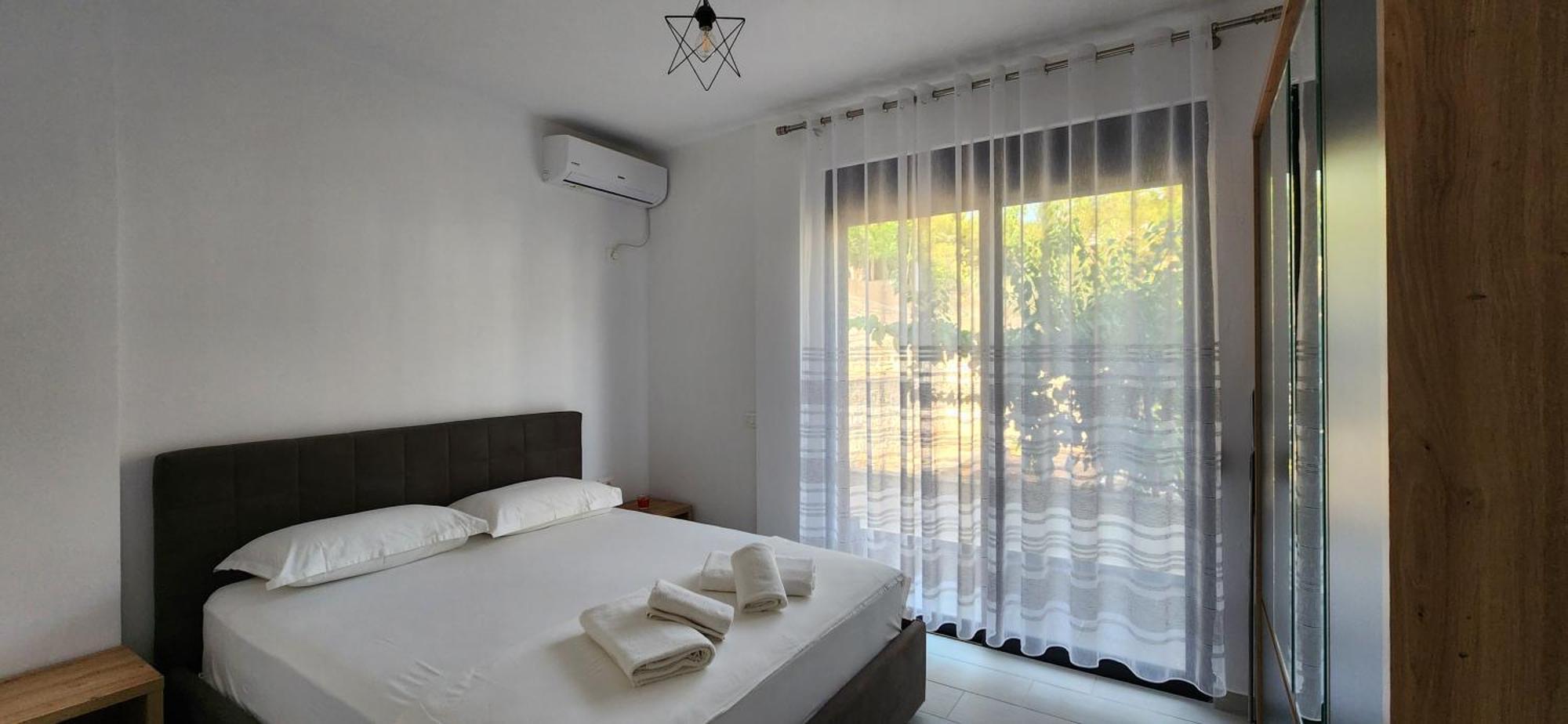 Duka Apartments Sarandë Exterior foto